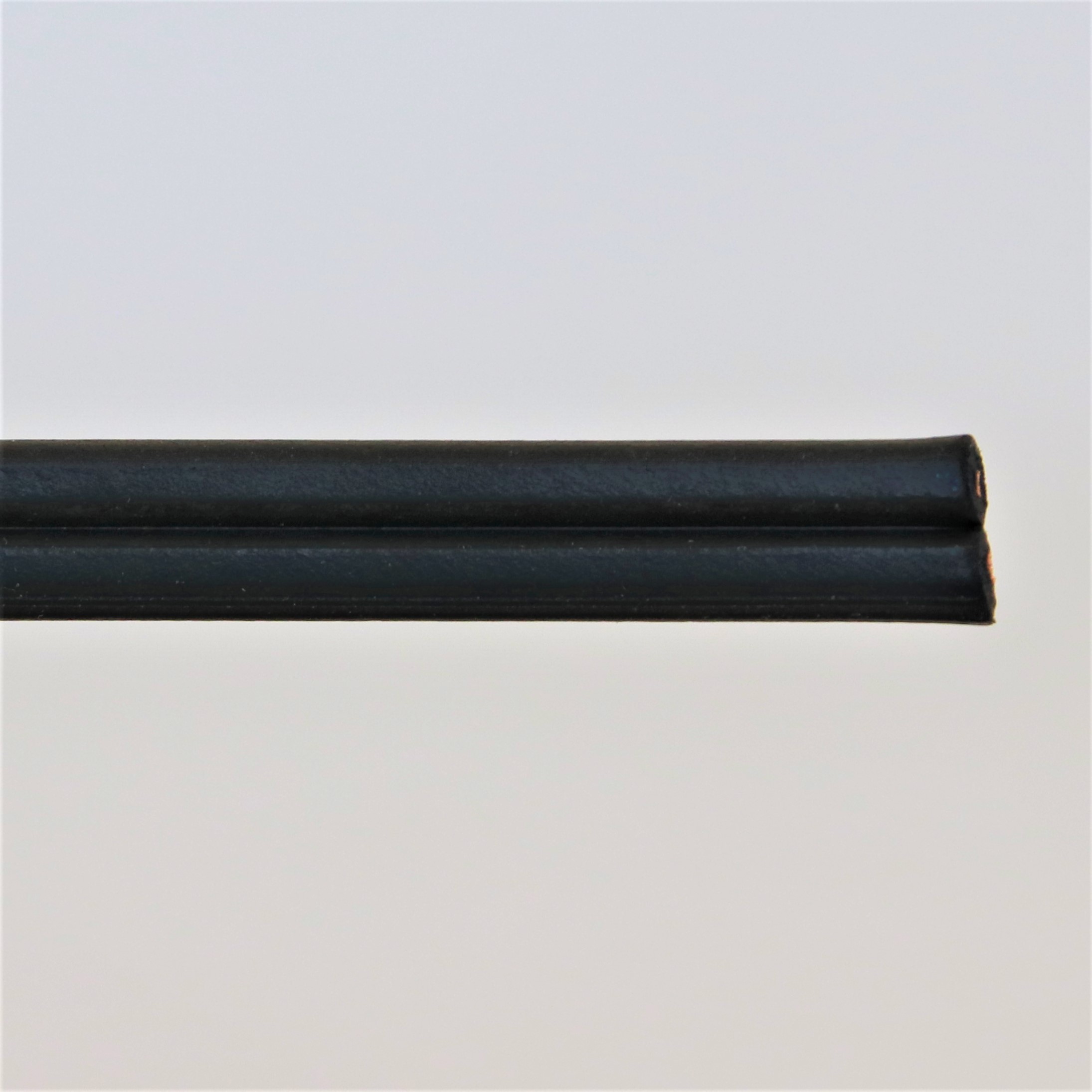 UL HPN Lamp Cord, 18 AWG, 300V, 41 Strand, 90C, Black