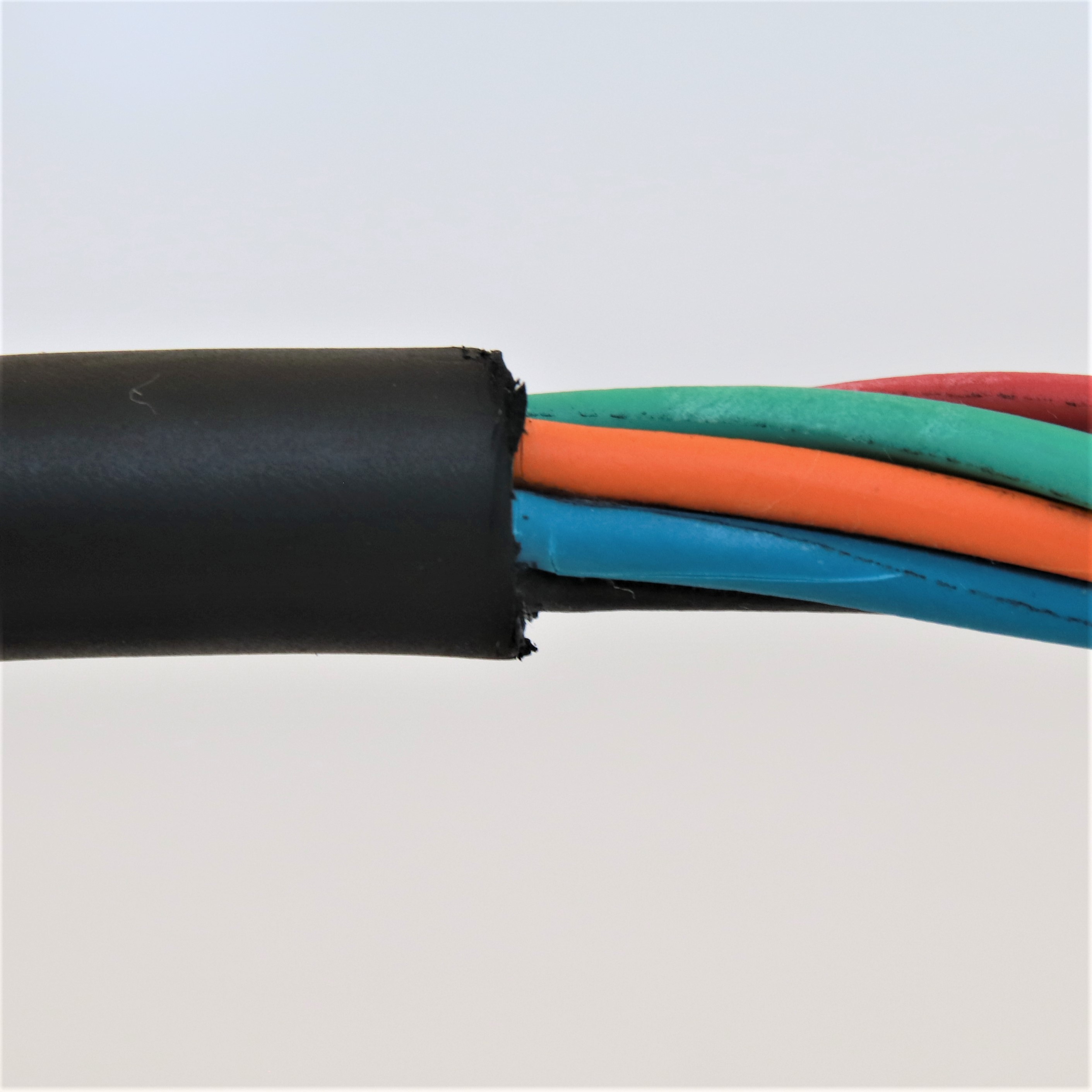 UL SOOW Portable Cord, 16 AWG, 6C, CPE, Black